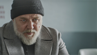 Nézd meg premier előtt Russell Crowe új filmjét, a Szunnyadó vérebeket! kép