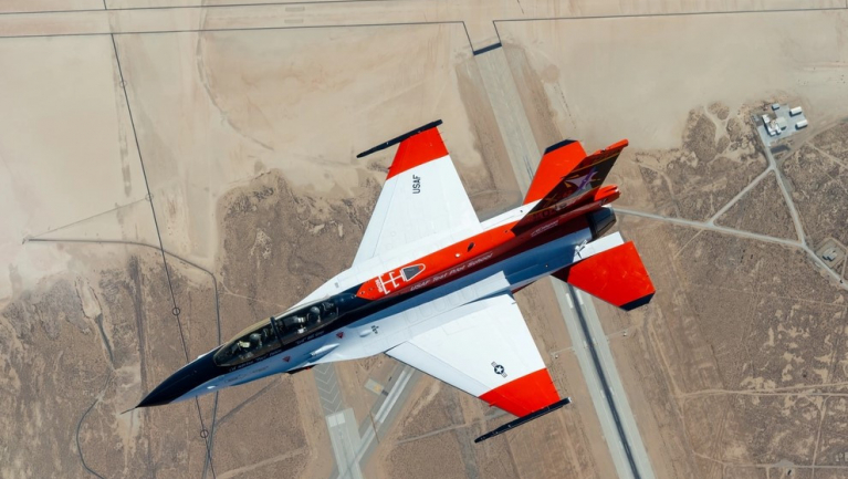 F16-ossal demonstrálták, hogy akár egy légiharccal is elboldogul a mesterséges intelligencia fókuszban
