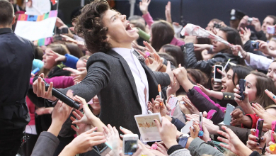 Több mint 300 ezer forintba kerülhet egy Harry Styles-jegy, a rajongók kiborultak kép