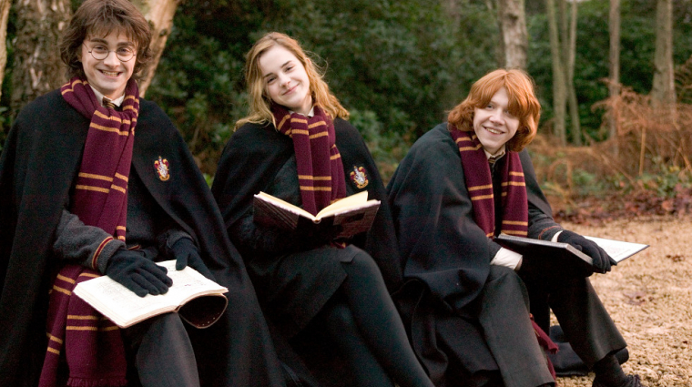 Hangoskönyv-sorozat készül a Harry Potter-regényekből, több mint száz színész vesz részt benne bevezetőkép