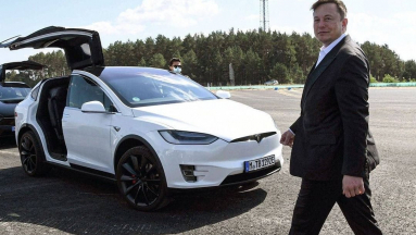 Meglepő: Elon Musk szerint a Tesla nem autógyártó kép
