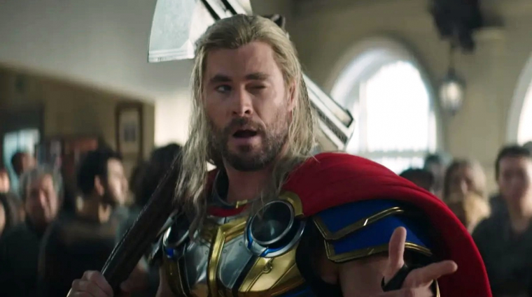 Chris Hemsworth szerint miatta ment félre a Thor: Szerelem és mennydörgés bevezetőkép