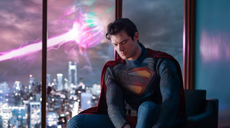 Friss képeken a DC új Supermanje és egy másik fontos karakter bevezetőkép