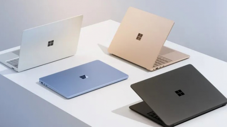Itt az új Surface Pro, ami a Microsoft szerint már elveri a MacBook Airt kép