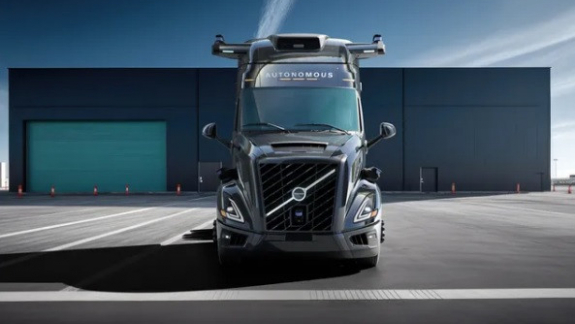 A Volvo és az Aurora önvezető teherautója gyártásra kész kép