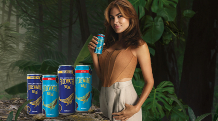 Eva Mendes reklámozza a dobozos magyar vizet bevezetőkép