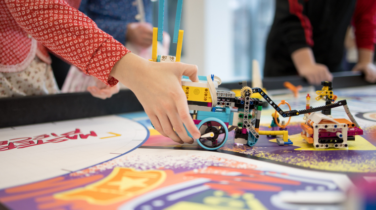 Több száz diák épít informatikai karriert a LEGO-val bevezetőkép