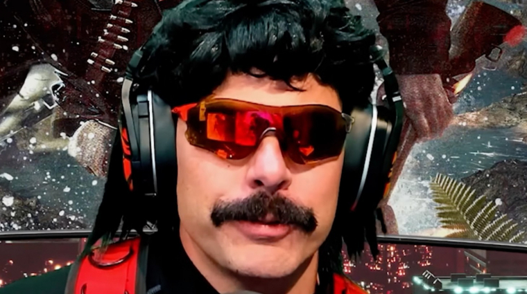 A YouTube is lépett Dr Disrespect ellen, ég a talaj a streamer lába alatt bevezetőkép