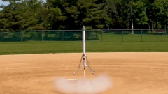 A SpaceX tudósai évekig dolgoztak rajta, most egy középiskolás diáknak sikerült egyedül landoló rakétát építeni kép
