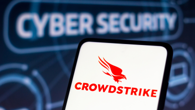 Hé CrowdStrike, megbénítottad a fél világot, tessék, kapsz egy díjat!
