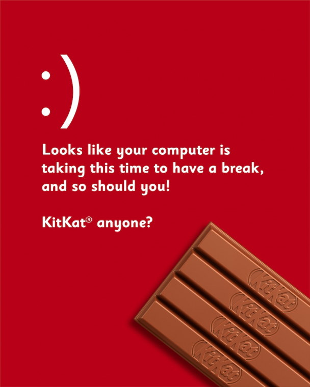 A Kit Kat marketingosztálya ezúttal is gyorsan cselekedett, és ügyesen beépítették az incidens ikonikus képi elemeit csokijuk online reklámjába