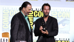 Rangos díjjal lepték meg Keanu Reevest a San Diego Comic-Conon kép