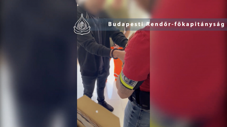 Oktatók és tanulók adatait csalta ki, kiutalt magának pár százezer forint ösztöndíjat egy diák kép