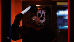 Szinkronosan is pusztítónak ígérkezik a Mickey egér horrorfilm kép