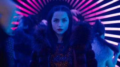 Ana de Armas és Keanu Reeves szemtől szemben a Ballerina magyar szinkronos előzetesében kép