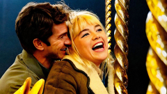 Andrew Garfield és Florence Pugh teljesen belefeledkeztek egy szexjelenetbe, még az operatőr is elfordult inkább kép