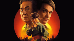 Ralph Macchio és Jackie Chan közösen edzik az új Karate kölyök főhősét, íme az első poszter kép