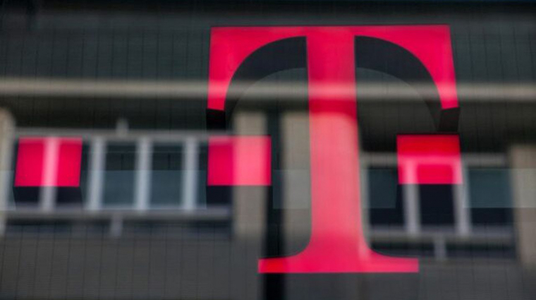 Mesterséges intelligenciával működő chatbotot vezet be a Telekom alkalmazás, jön a Magenta AI kép