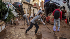 Már az űrből is látni lehet a katasztrofális valenciai áradást kép