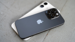 Komoly biztonsági réseket foltozott be az Apple az iOS 18.4.1-gyel kép