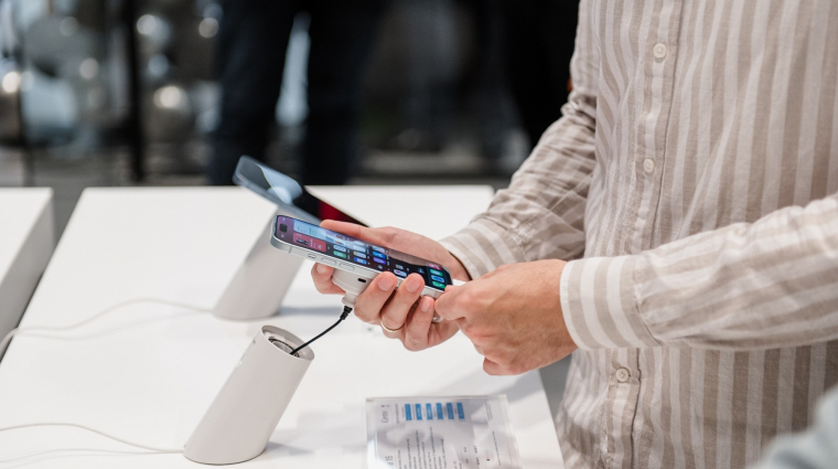 Jelentős átalakulást hozhat az iPhone 20. születésnapja kép