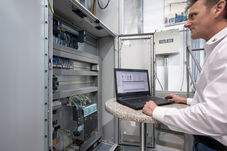 Illusztráció: A Siemens TIA Portal új verziója hatékonyabbá teszi például az ipari PLC-k programozását. Kép forrása: Siemens