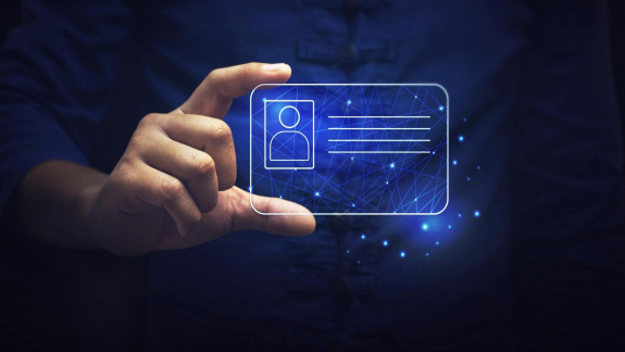 A Tiborcz Istvánhoz köthető fejlesztő 4,3 milliárdért készítette el a DÁP arcfelismerő technológiáját kép