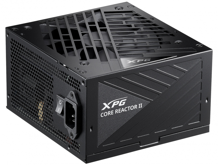 A legtöbb PC-be elég lesz a 650-től 850 W teljesítményig terjedő Core Reactor II trió, csúcskonfigokhoz viszont akár 1,2 KW-os reaktort is választhatsz