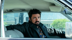 Karl Urban egy fotóval üzente, hogy már úton van a The Boys fináléja kép