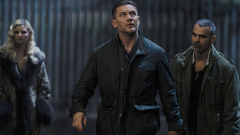 Akire Pierce Brosnan rámutat, azt Tom Hardy elintézi Guy Ritchie új sorozatában kép