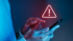 Új trükköt vetettek be a telefonos csalók – erre figyelj nagyon! kép