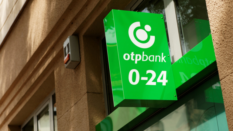 Gond volt vele, de már helyreállt a kártyás fizetés az OTP-nél fókuszban