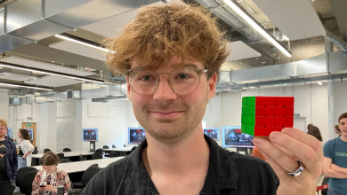 Az egyetemista diák robotja megdöntötte a 4x4-es Rubik-kocka világrekordját kép