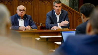 A Fidesz frakcióvezetője szerint az úgynevezett átláthatósági törvény nem vonatkozik az influenszerekre kép