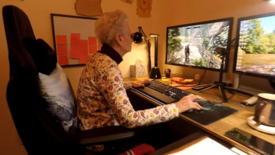 Az internet kedvenc Skyrim nagymamája kipróbálta az Oblivion Remastert, és a világ legcukibb videói születtek belőle kép