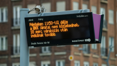 Ma tíz percre megáll Budapest kép