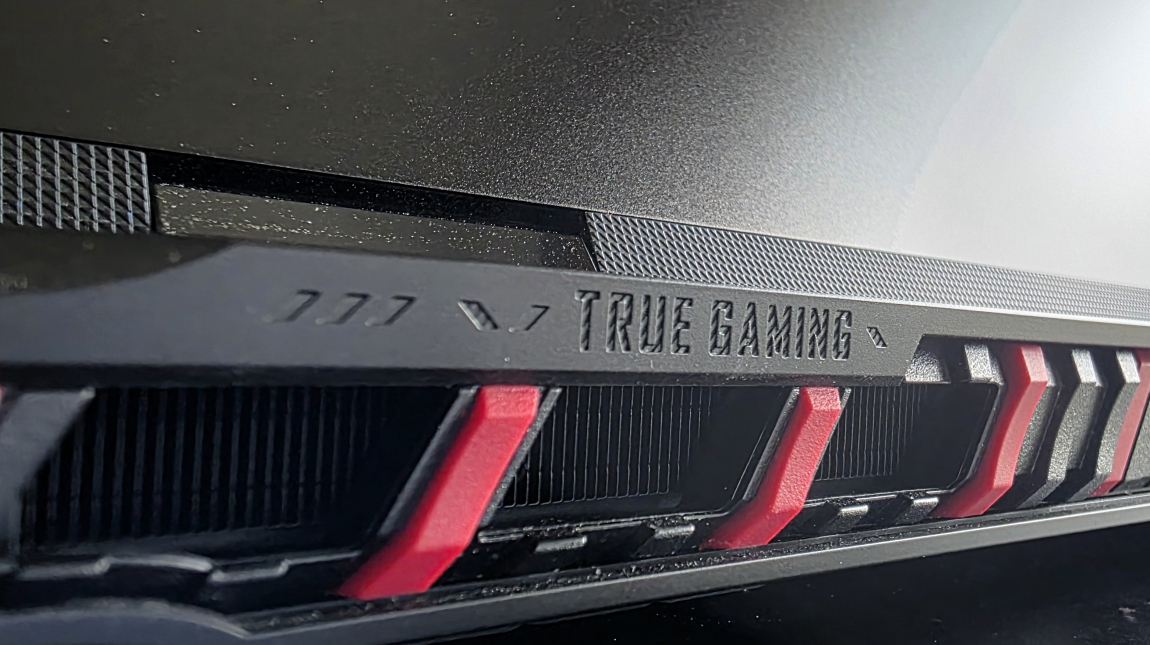 MSI Raider A18 HX A9W teszt – izomból nyomja a GTA 6-ot kép