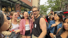 Apák napja alkalmából nevezték, megnyerte a Pedro Pascal hasonmásversenyt egy brooklyni férfi kép