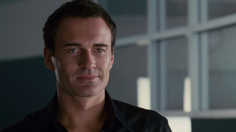 56 évesen elhunyt Julian McMahon, a Fantasztikus Négyes és a Kés/Alatt sztárja bevezetőkép