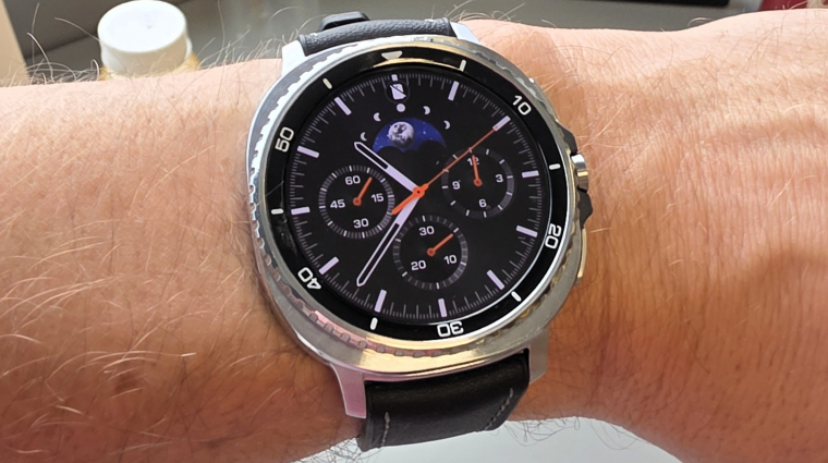 Egy régi funkciót élesztett újra Watch8 okosóráinál a Samsung kép