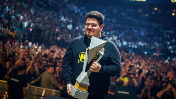 Magyar edzőt igazolt le a Team Liquid, szembenézhet Torzsival is kép
