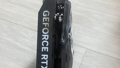 Lángra kapott egy RTX 4060 Ti kártya kép