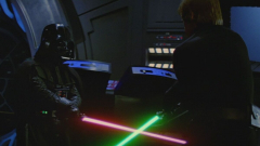 Most akár a tiéd is lehet Darth Vader eredeti, a filmben is használt fénykardja kép