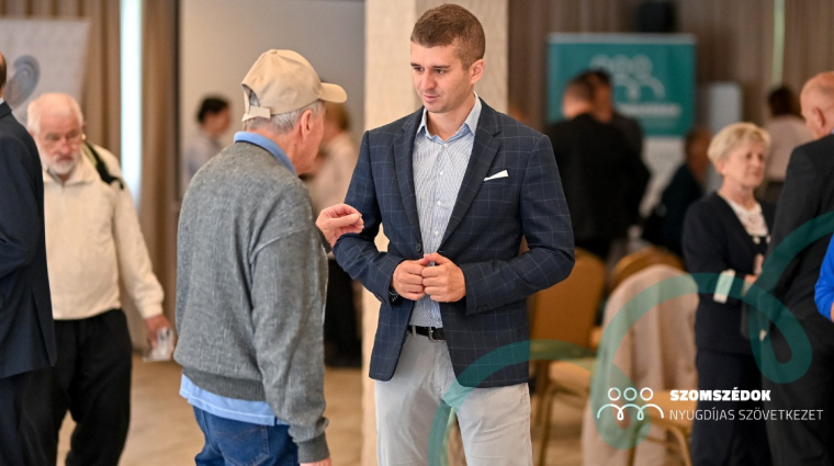 A generációk közötti tudásátadás: Hogyan segítik megőrizni a nyugdíjas szövetkezetek a szakmai tudást? kép