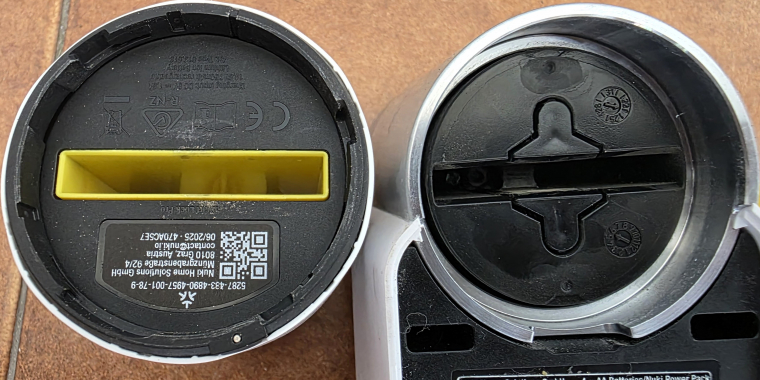 Balra az új Nuki Smart Lock Pro, jobb oldalon pedig a régi megoldás, ami toleránsabb volt a speciális kialakításokkal