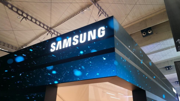 20 000 mAh-s akkumulátoron dolgozhat a Samsung kép