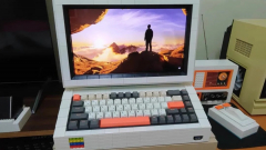 A hét legjobb arca a a srác, aki LEGO-ból épített magának egy teljes PC setupot kép