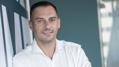 Új szakember az eMAG magyarországi országmenedzseri székében kép
