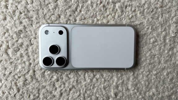 Úgy néz ki, az Apple is fejest ugrik a pixelháborúba, 200 MP-es kamerák jöhetnek az iPhone-okba kép