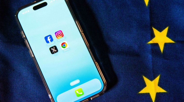 Görögország betiltja a közösségi médiát a 15 év alattiaknak